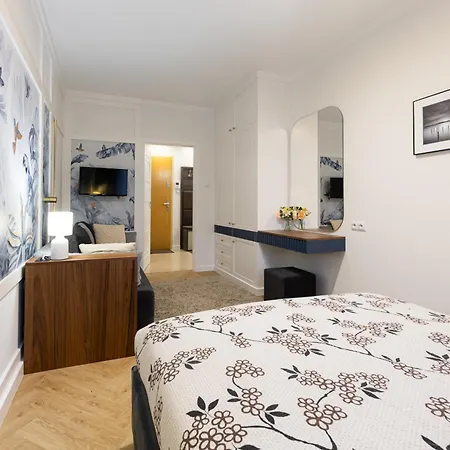 Victus Apartamenty, Klaudia *